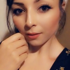 Meet your Posher, Christy